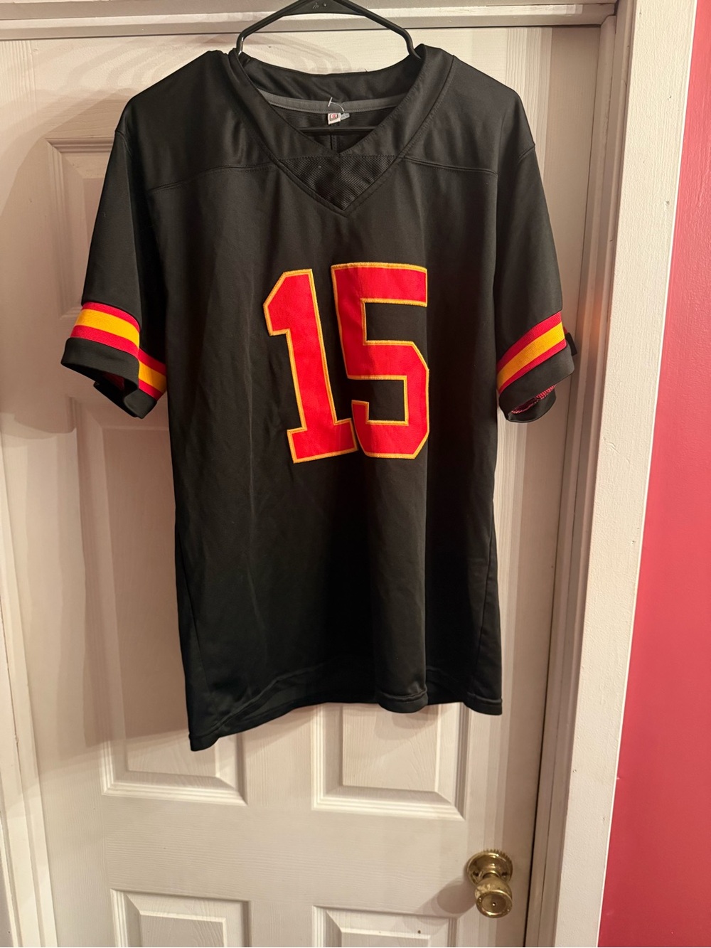 Black Athletic Kansas City Chiefs Jersey with Stitched Red & Yellow Number 15